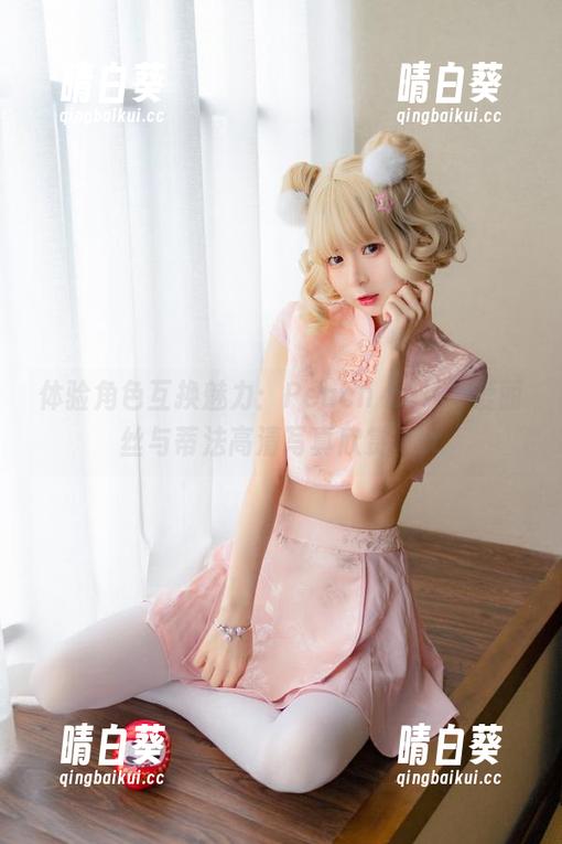 体验角色互换魅力：Peach milky爱丽丝与蒂法高清写真欣赏.txt